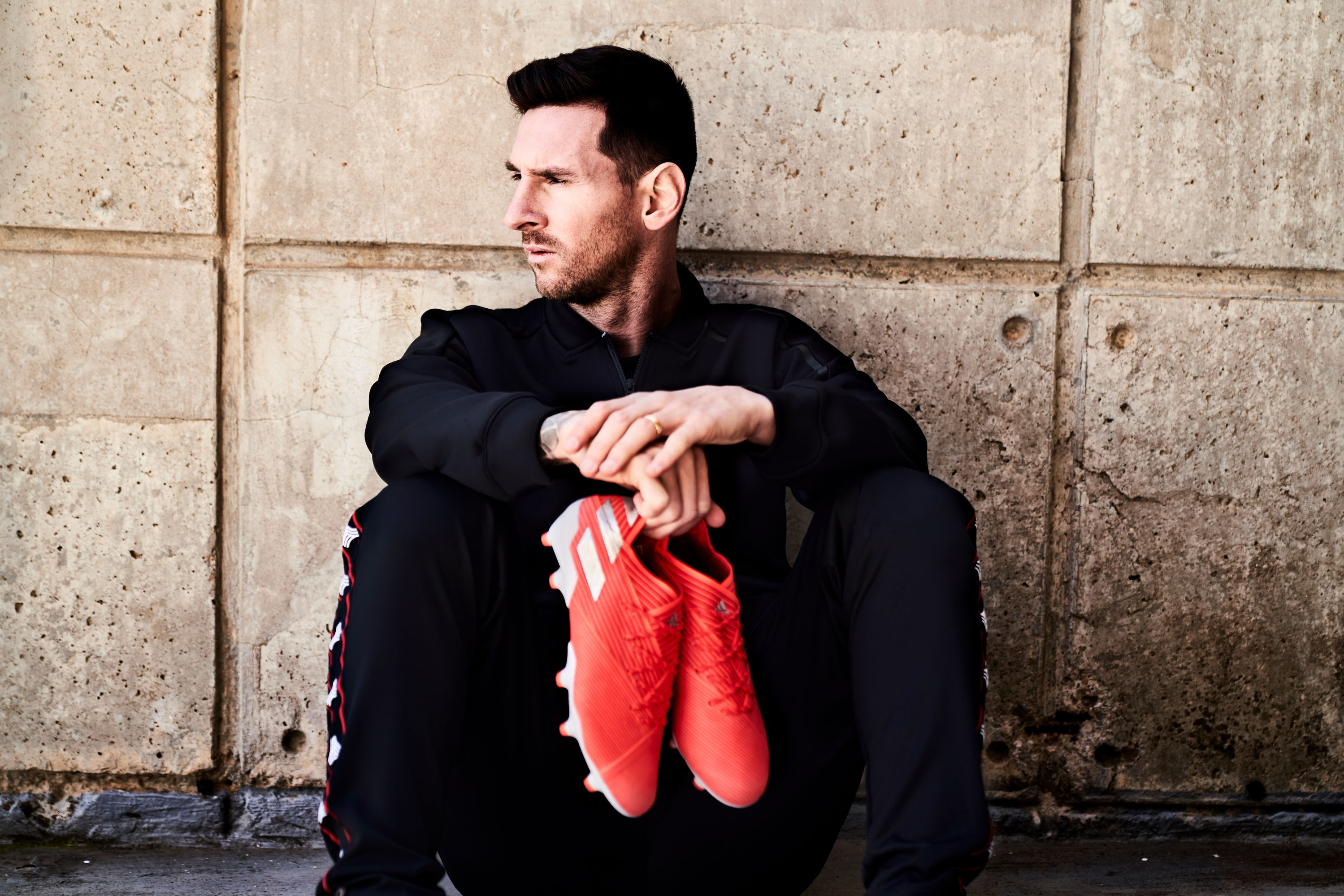 Messi em foto de divulgação da Adidas Nemeziz