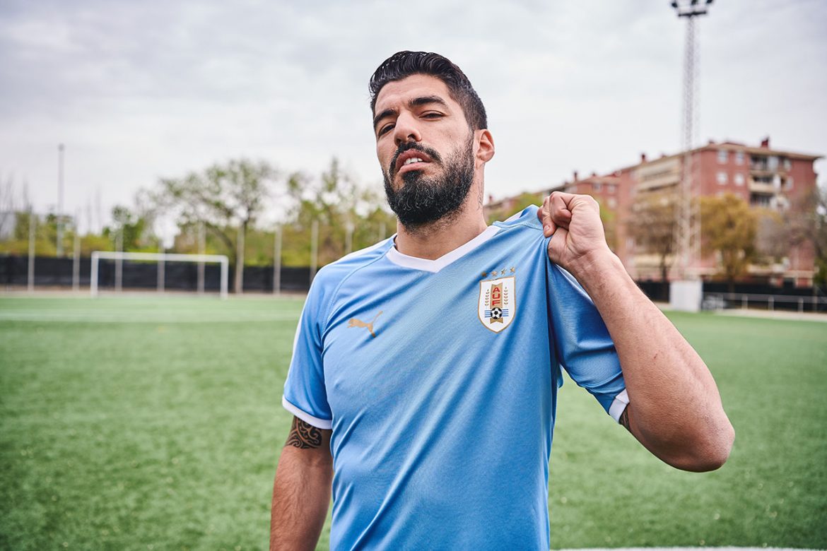 Camisas de times em promoção: Uruguai