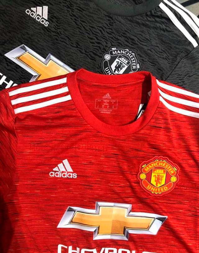 camisa Manchester United 2020 home e away
