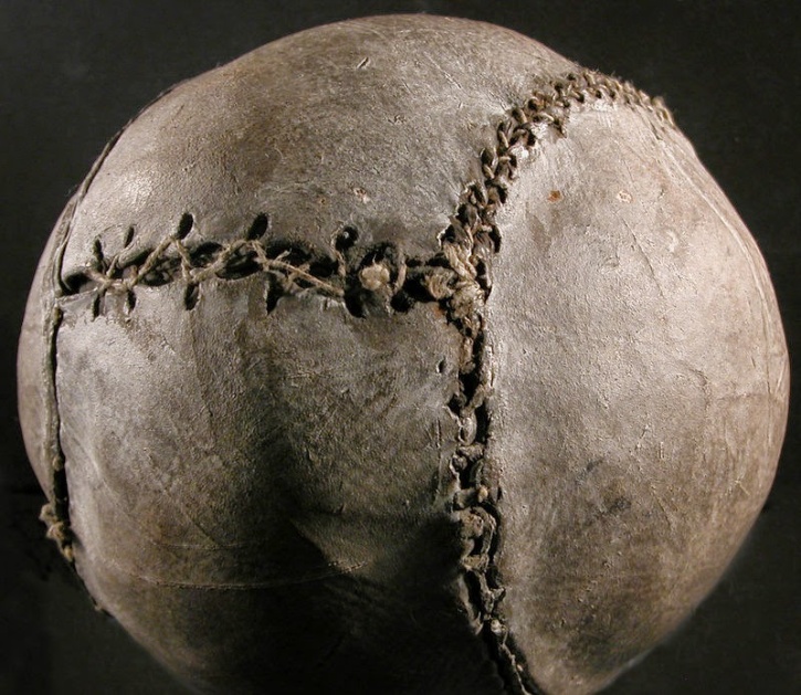 Evolução da bola de futebol: modelos que marcaram época